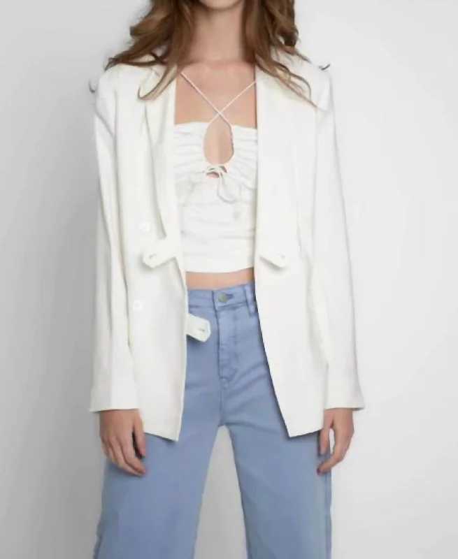 Comfortable Women’s Sweaters White Feather Crepe Blazer