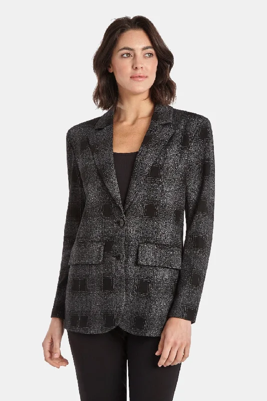 Best Work Clothes For Women THE BUFFALO BLAZER